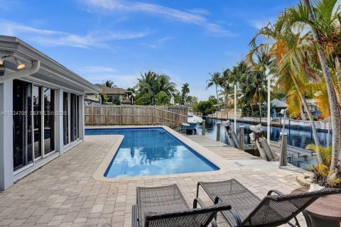 House in Fort Lauderdale, Florida 3 bedrooms, 146.04 sq.m. № 1982804 - photo 18