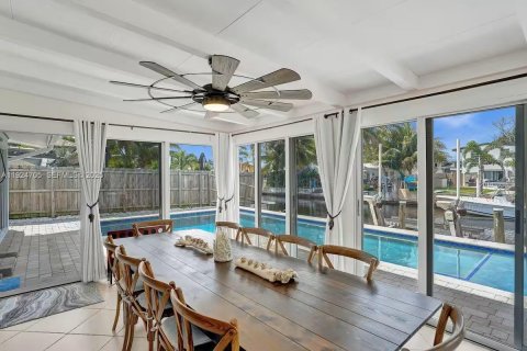 House in Fort Lauderdale, Florida 3 bedrooms, 146.04 sq.m. № 1982804 - photo 12