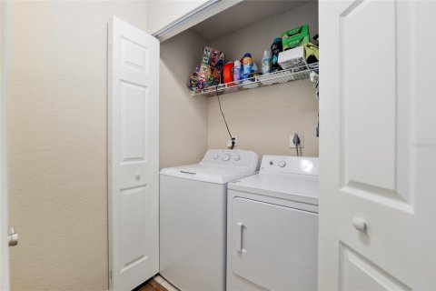 Condo in Gainesville, Florida, 3 bedrooms  № 1583343 - photo 22