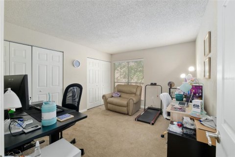 Condo in Gainesville, Florida, 3 bedrooms  № 1583343 - photo 20