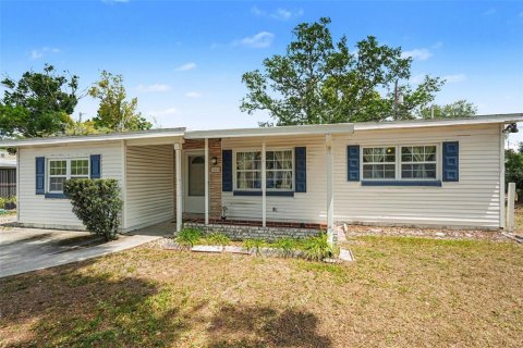Casa en venta en Tampa, Florida, 3 dormitorios, 109.07 m2 № 2093973 - foto 2