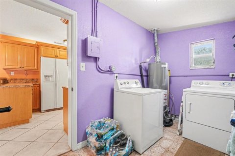 Casa en venta en Tampa, Florida, 3 dormitorios, 109.07 m2 № 2093973 - foto 23