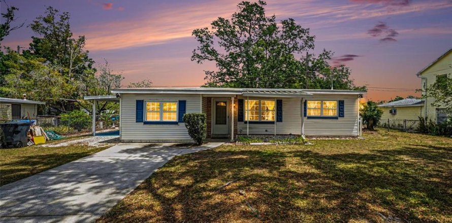 Casa en Tampa, Florida 3 dormitorios, 109.07 m2 № 2093973