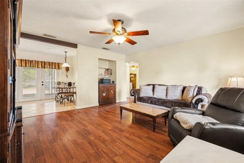 Casa en venta en Tampa, Florida, 3 dormitorios, 109.07 m2 № 2093973 - foto 8