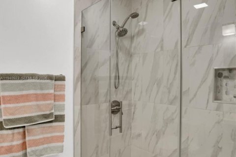 Adosado en venta en Doral, Florida, 2 dormitorios, 148.64 m2 № 2000754 - foto 28