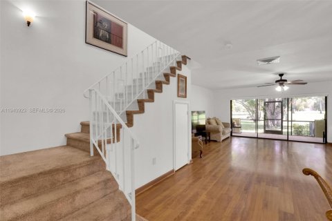 Adosado en venta en Doral, Florida, 2 dormitorios, 148.64 m2 № 2000754 - foto 14