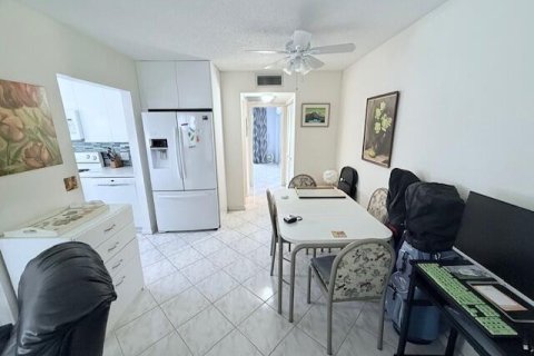 Купить кондоминиум в Дирфилд-Бич, Флорида 3 комнаты, 65.03м2, № 2146926 - фото 6