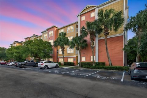 Copropriété à vendre à Tampa, Floride: 2 chambres, 107.58 m2 № 2432712 - photo 3