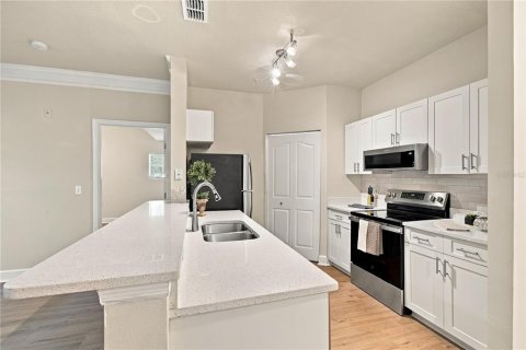 Copropriété à vendre à Tampa, Floride: 2 chambres, 107.58 m2 № 2432712 - photo 22