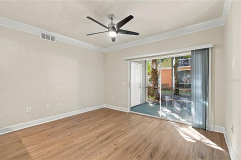 Copropriété à vendre à Tampa, Floride: 2 chambres, 107.58 m2 № 2432712 - photo 14