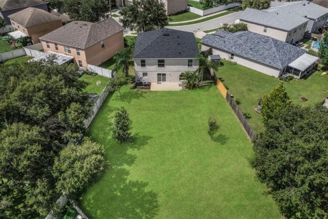 House in Auburndale, Florida 4 bedrooms, 281.77 sq.m. № 1894994 - photo 2
