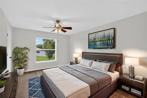 House in Auburndale, Florida 4 bedrooms, 281.77 sq.m. № 1894994 - photo 29