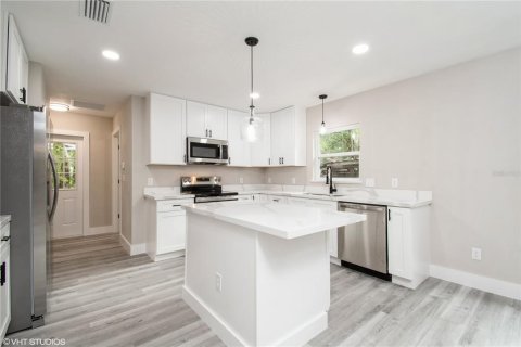 Casa en venta en Waldo, Florida, 3 dormitorios, 129.78 m2 № 1745222 - foto 5