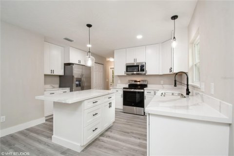 Casa en venta en Waldo, Florida, 3 dormitorios, 129.78 m2 № 1745222 - foto 7