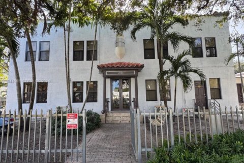 Apartment in Hollywood, Florida 2 bedrooms, 83.61 sq.m. № 2001952