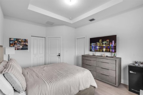 Townhouse in Miami, Florida 3 bedrooms, 157.47 sq.m. № 2066458 - photo 12