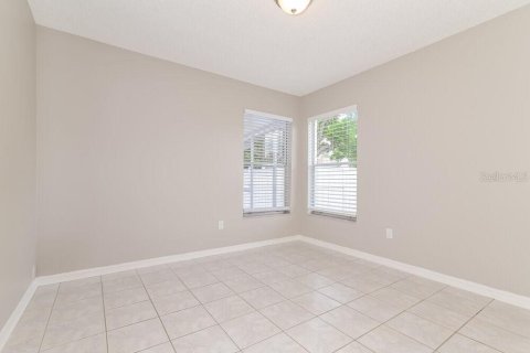 Villa ou maison à louer à Orlando, Floride: 3 chambres, 116.87 m2 № 2408090 - photo 13