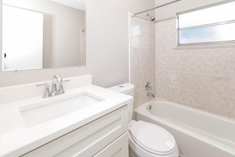 Villa ou maison à louer à Orlando, Floride: 3 chambres, 116.87 m2 № 2408090 - photo 14