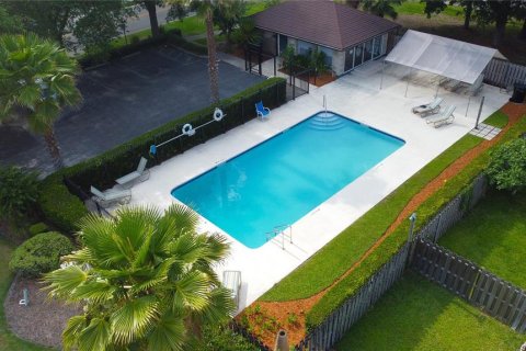 House in Gainesville, Florida 3 bedrooms, 138.89 sq.m. № 2200368 - photo 3