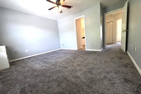 House in Gainesville, Florida 3 bedrooms, 138.89 sq.m. № 2200368 - photo 25