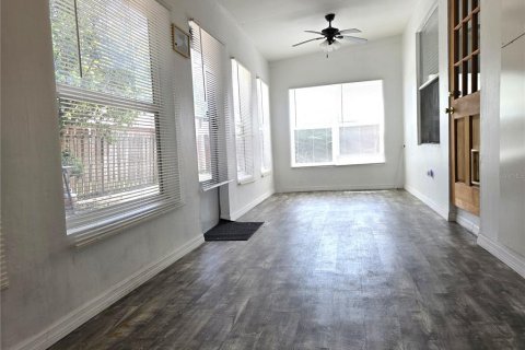 House in Gainesville, Florida 3 bedrooms, 138.89 sq.m. № 2200368 - photo 17
