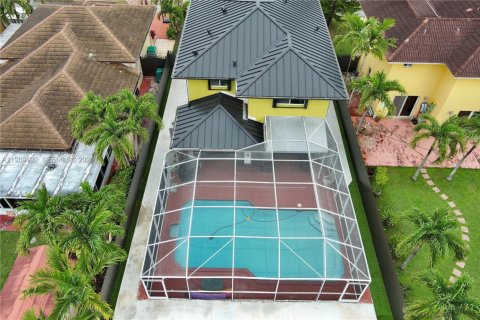 Купить виллу или дом в Майами, Флорида 4 спальни, 188.78м2, № 2051886 - фото 28