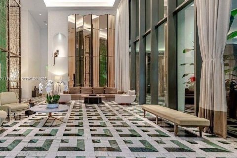 Condominio en alquiler en Miami, Florida, 1 dormitorio, 78.87 m2 № 2027777 - foto 19