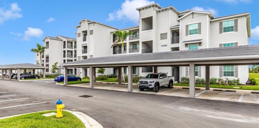 Condominio en Venice, Florida, 2 dormitorios № 2298960