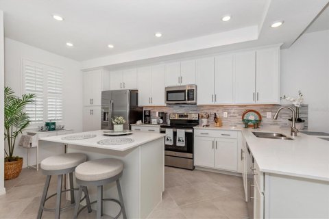 Condominio en alquiler en Venice, Florida, 2 dormitorios, 104.05 m2 № 2298960 - foto 2