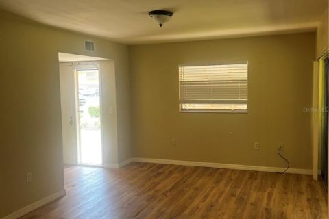 Copropriété à louer à Deltona, Floride: 2 chambres, 83.33 m2 № 2390813 - photo 8