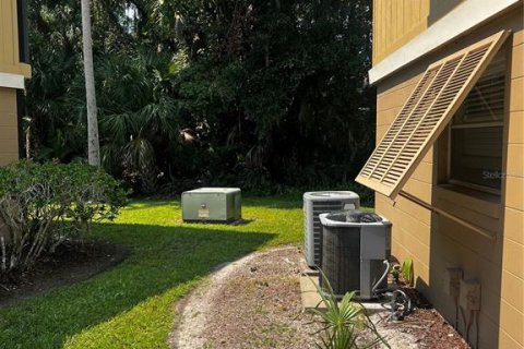 Copropriété à louer à Deltona, Floride: 2 chambres, 83.33 m2 № 2390813 - photo 2