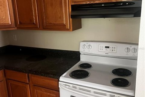 Copropriété à louer à Deltona, Floride: 2 chambres, 83.33 m2 № 2390813 - photo 10