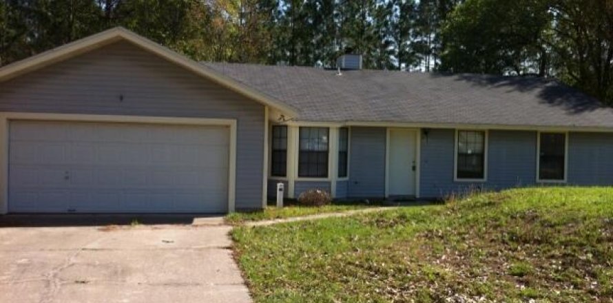 House in Jacksonville, Florida 3 bedrooms, 145.39 sq.m. № 802285