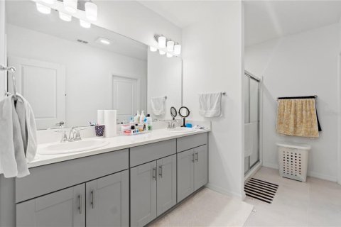 Villa ou maison à vendre à Kissimmee, Floride: 4 chambres, 171.4 m2 № 2135178 - photo 15