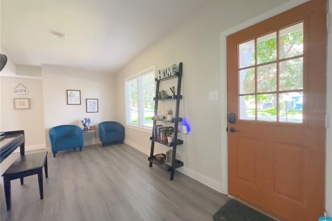 Villa ou maison à vendre à Sanford, Floride: 3 chambres, 110.55 m2 № 1908649 - photo 2
