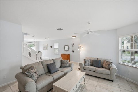 House in Port St. Lucie, Florida 3 bedrooms, 159.05 sq.m. № 2083542 - photo 7