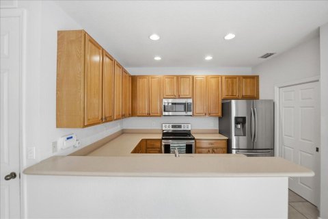 House in Port St. Lucie, Florida 3 bedrooms, 159.05 sq.m. № 2083542 - photo 15