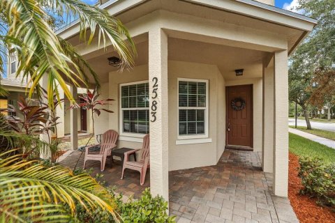 House in Port St. Lucie, Florida 3 bedrooms, 159.05 sq.m. № 2083542 - photo 3