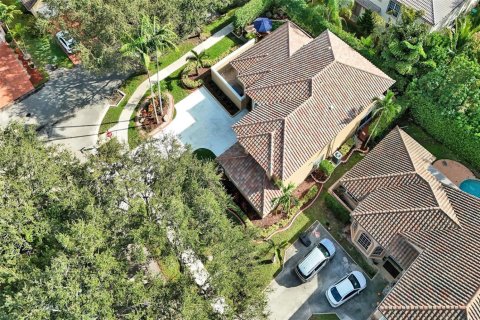 House in Cooper City, Florida 5 bedrooms, 356.93 sq.m. № 2181391 - photo 9