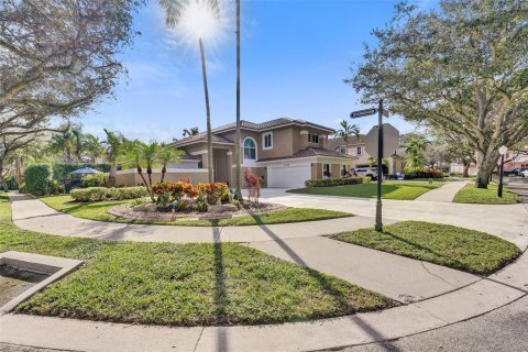 House in Cooper City, Florida 5 bedrooms, 356.93 sq.m. № 2181391 - photo 16