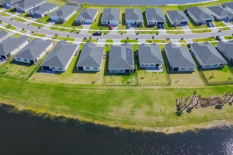 Casa en venta en Port St. Lucie, Florida, 4 dormitorios, 204.38 m2 № 2078276 - foto 25