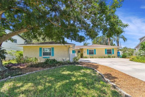 Villa ou maison à vendre à Tampa, Floride: 3 chambres, 151.15 m2 № 1826538 - photo 2