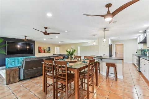 Villa ou maison à vendre à Tampa, Floride: 3 chambres, 151.15 m2 № 1826538 - photo 9