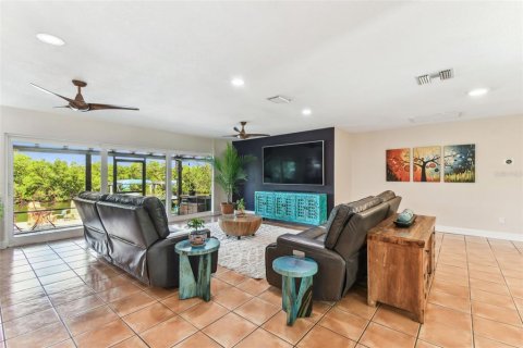 Villa ou maison à vendre à Tampa, Floride: 3 chambres, 151.15 m2 № 1826538 - photo 6