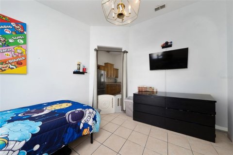 Casa en venta en Kissimmee, Florida, 4 dormitorios, 198.72 m2 № 2427640 - foto 18