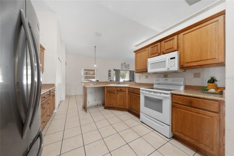 Casa en venta en Kissimmee, Florida, 4 dormitorios, 198.72 m2 № 2427640 - foto 13