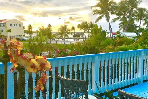 Casa en venta en Tavernier, Florida, 3 dormitorios, 197.7 m2 № 2014379 - foto 20