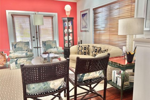 Casa en venta en Tavernier, Florida, 3 dormitorios, 197.7 m2 № 2014379 - foto 8