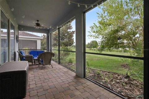 House in Clermont, Florida 3 bedrooms, 174.56 sq.m. № 2305217 - photo 27