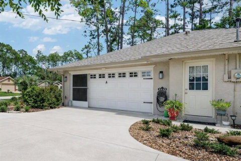 Villa ou maison à vendre à Palm Coast, Floride: 3 chambres, 154.87 m2 № 2361466 - photo 4
